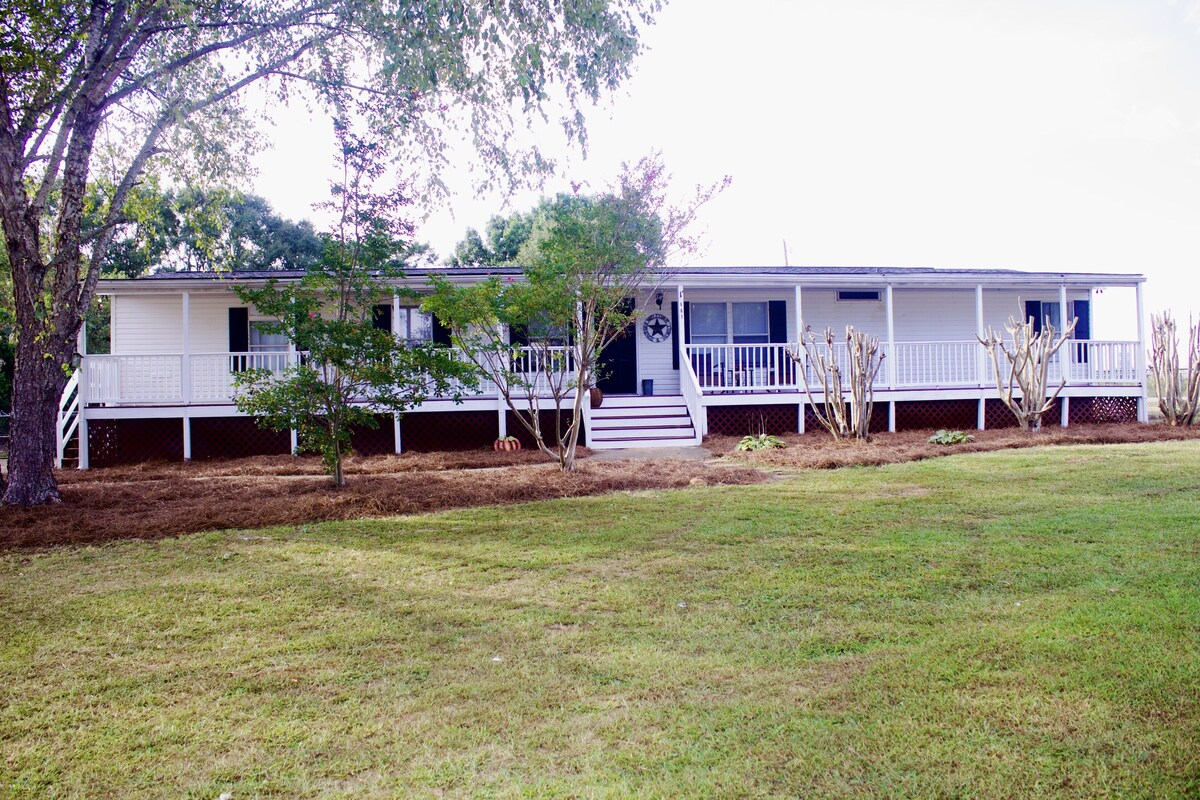 Photo 2 of Relaxing Country Getaway – Pet Friendly, Close to Greenville & Spartanburg