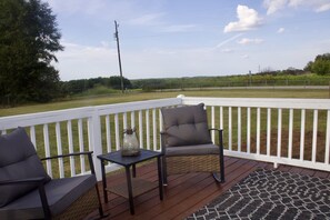 Property grounds - Relaxing Country Getaway – Pet Friendly, Close to Greenville & Spartanburg (Greer)