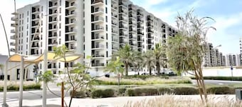 Elegant2BR Yas Island Luxe Stay near Ferrari World