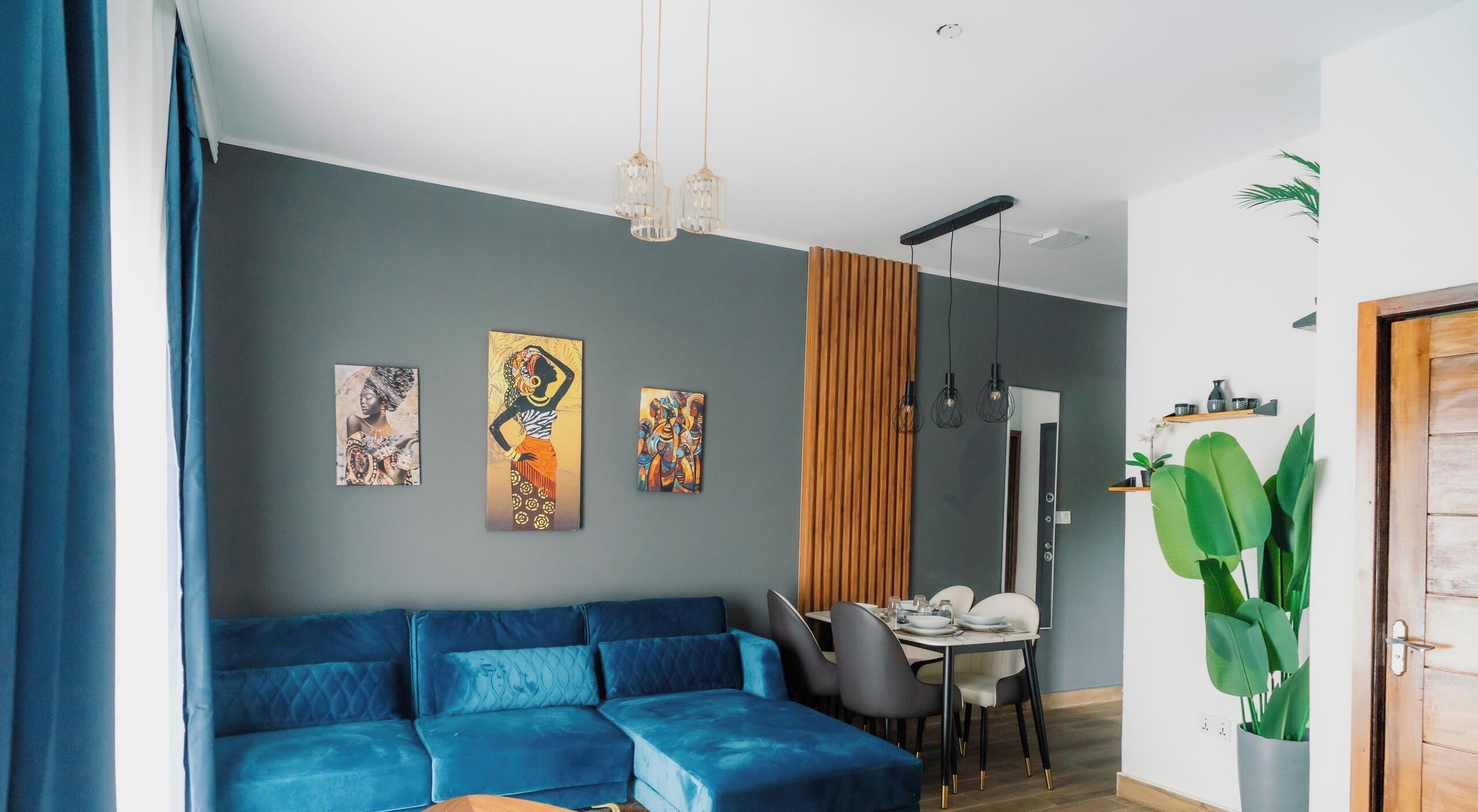 Leilighet – comfort, byutsikt | Oppholdsområde