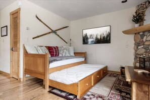 2 chambres, bureau, fer et planche à repasser, Wi-Fi