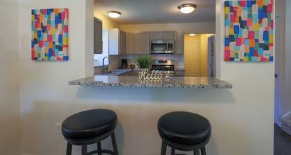 The 19th Hole in Birdietown-4BD/3Bath-mini golf