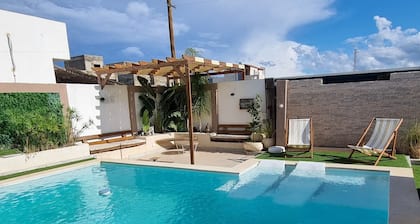 Charming with pool 3-bedroom house in Dar Allouche with AC