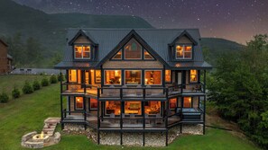 Apartment | 6 bilik tidur 