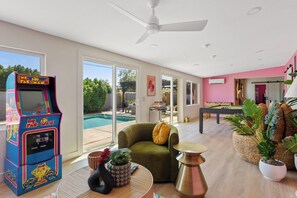 Games room - Disco Dino: Pool, HotTub & Game Room Sleeps 18 (Scottsdale)