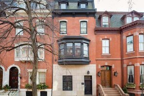 Facade of the building - Ramblei near Rittenhouse Sq | 1 bedroom – Unit A (Philadelphia)