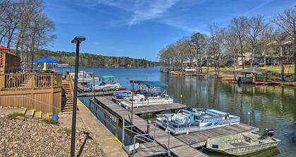 Pet-Friendly Lake Desoto Townhome w/ Swim Dock!