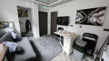 Fernseher