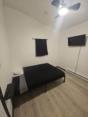 1 bedroom - Happy Trails Hideout #2 (Houston)