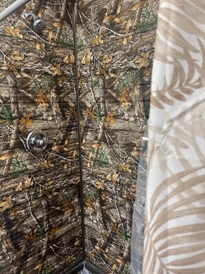 Interior detail - Cozy Camo Cottage #8 (Houston)