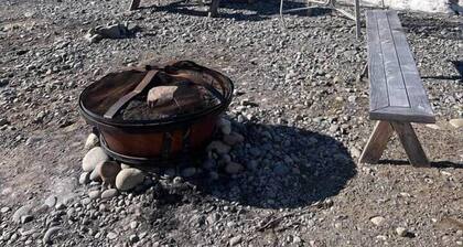 Bass Farm: Lake View LOFT Cabin with Electricity