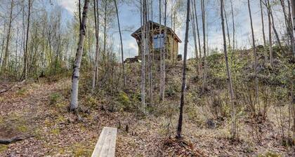Twin Lakes Couples Dry Cabin with electricity