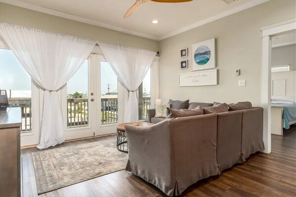 Téléviseur connecté, livres