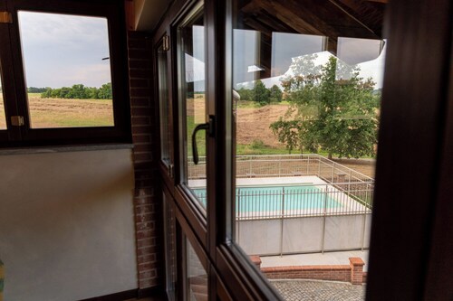 VILLA WITH A VIEW - PRIVATE POOL AND BARBECUE