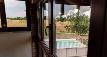 VILLA WITH A VIEW - PRIVATE POOL AND BARBECUE