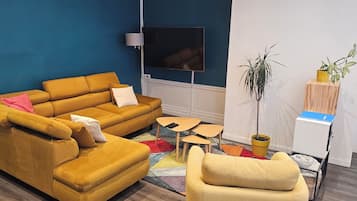 Smart TV, books