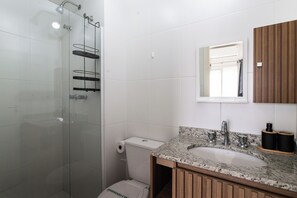 Apartment | Bathroom - Code Aclimação (São Paulo)