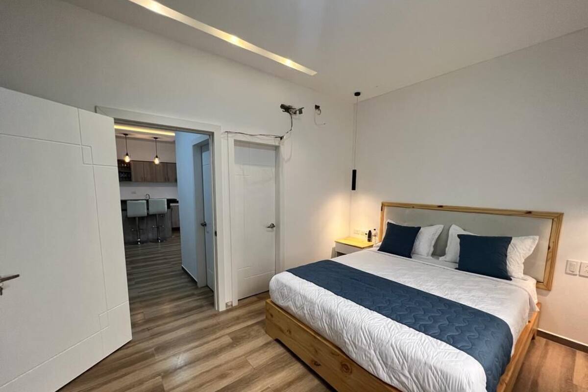 SUITE PRESIDENCIAL | Escritorio y wifi gratis