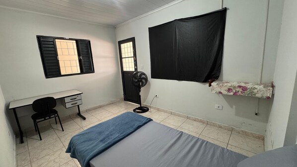 9 bedrooms, iron/ironing board, WiFi, bed sheets