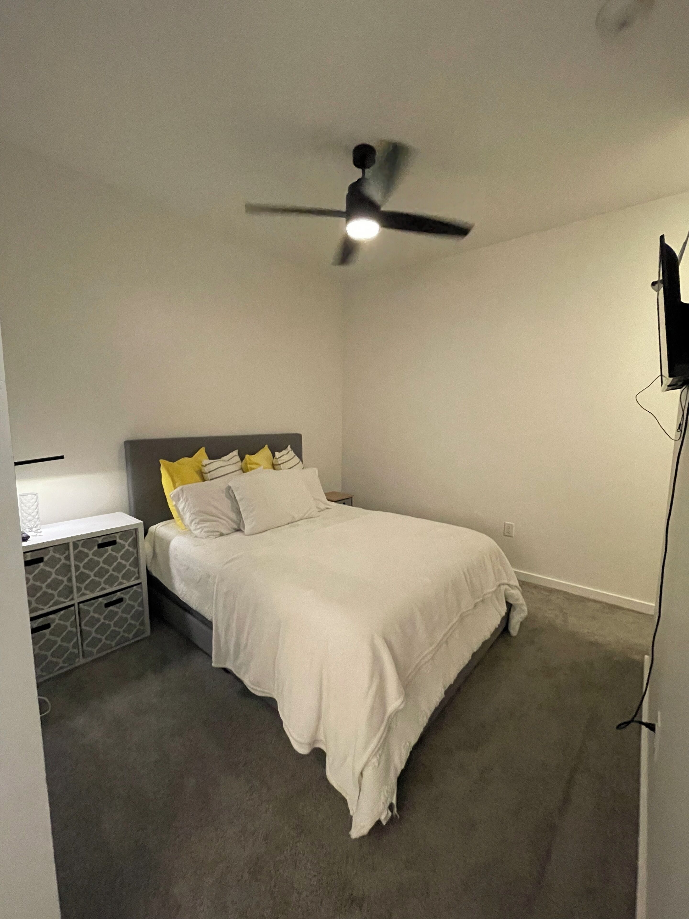 1 makuuhuone, silitysrauta/-lauta, Wi-Fi, vuodevaatteet