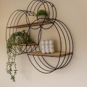 Interior - House with Driveway close to Southampton Hospital (Southampton)