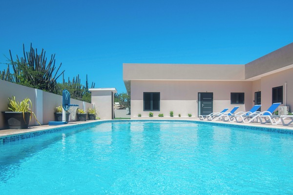 Alberca al aire libre