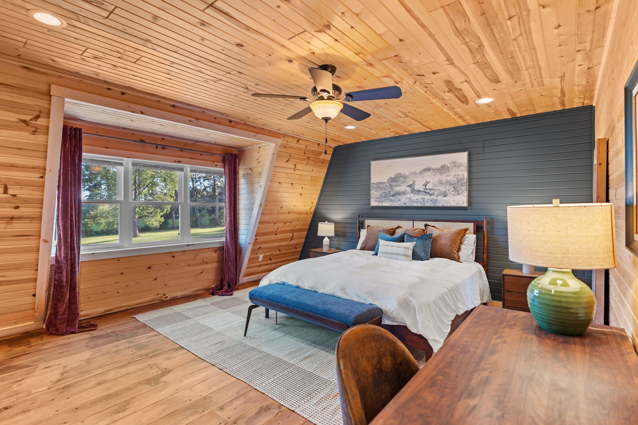 3 chambres, fer et planche à repasser, Wi-Fi, literie fournie