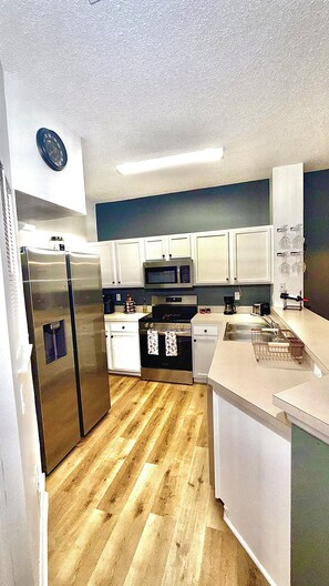 Microwave, oven, stovetop, dishwasher