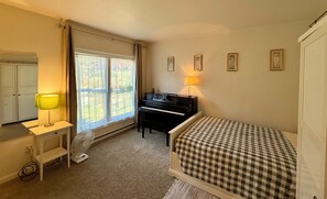 3 habitaciones, tabla de planchar con plancha y wifi gratis 