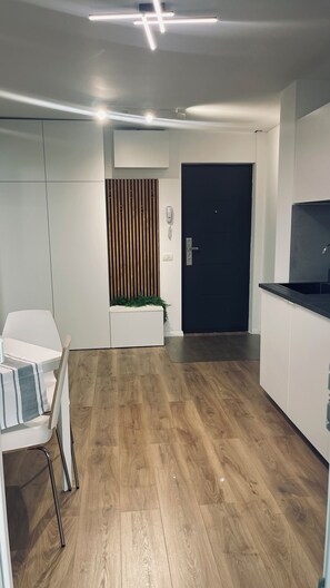 Interior - Welcoming apartment with AC in vibrant Bucharest (București)