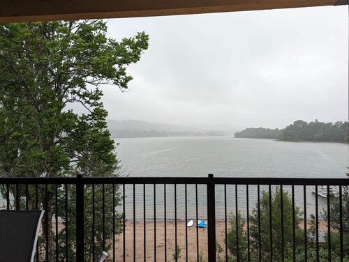 3 Soeurs | Tavata Chalets | Vue sur le lac