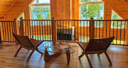 Huard | Tavata Chalets | Petit paradis sur le lac