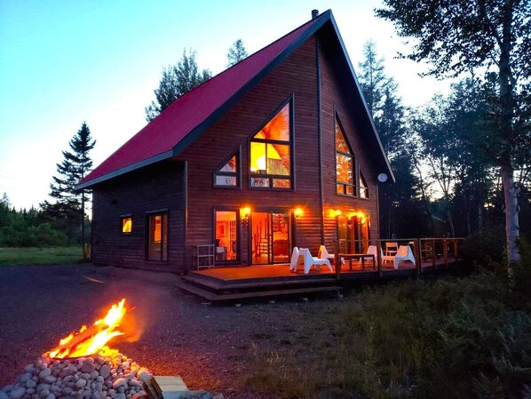 Exterior - Huard | Tavata Chalets | Petit paradis sur le lac (Saint-David-de-Falardeau)