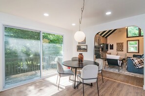 Dining - Cabin Style Rustic Getaway, with mini-splits (Northampton)