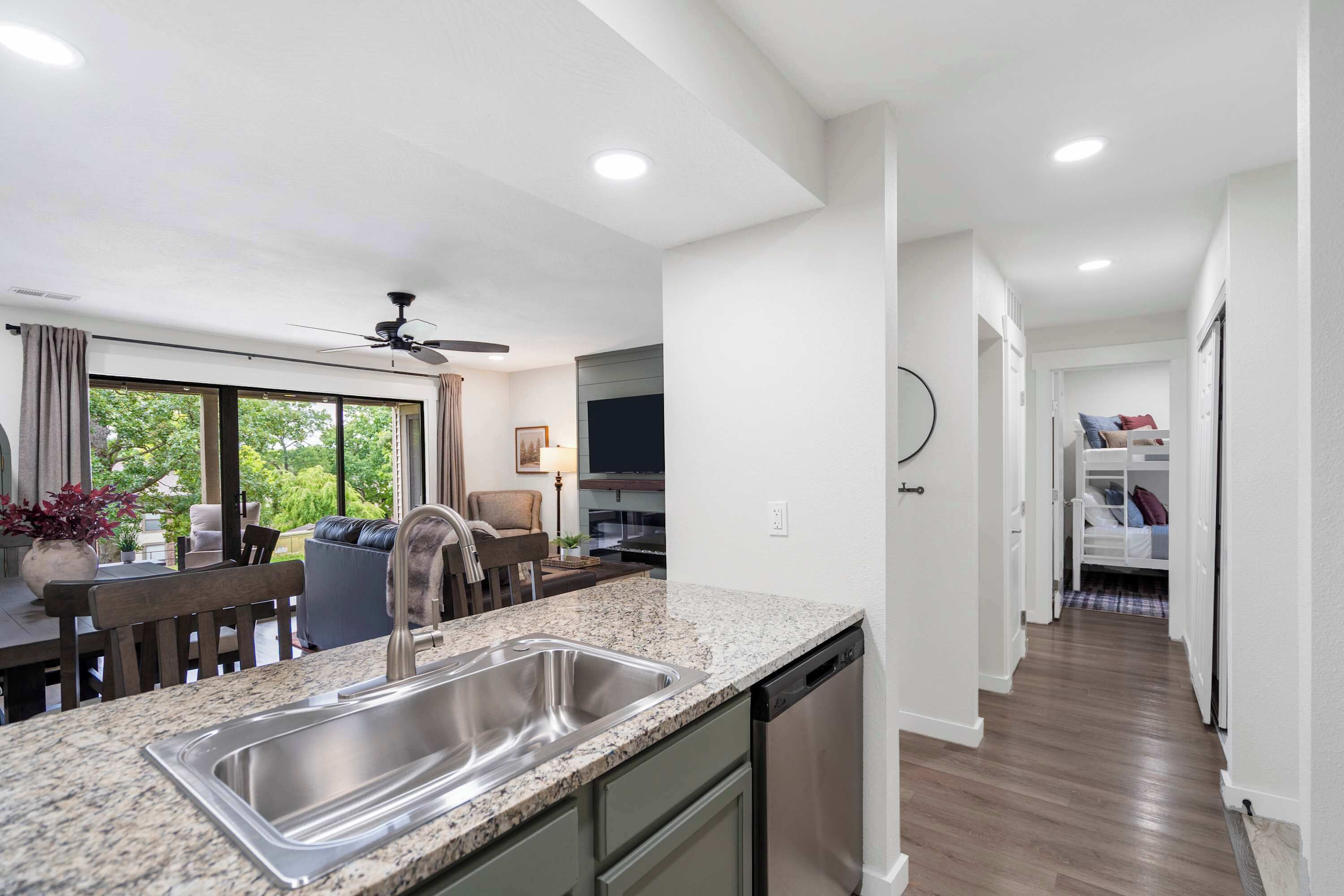 Condo, Multiple Beds, Patio, Garden View (Leisure Nest Escape) | Interior