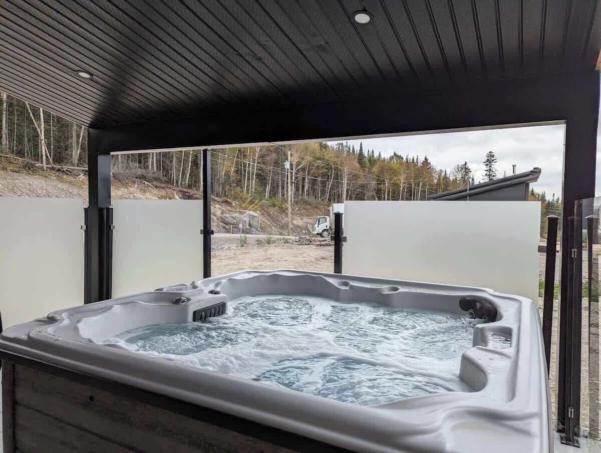 Bain à remous extérieur