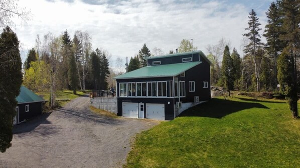 Exterior - Wapiti | Tavata Chalets | lac St-Jean (Alma)