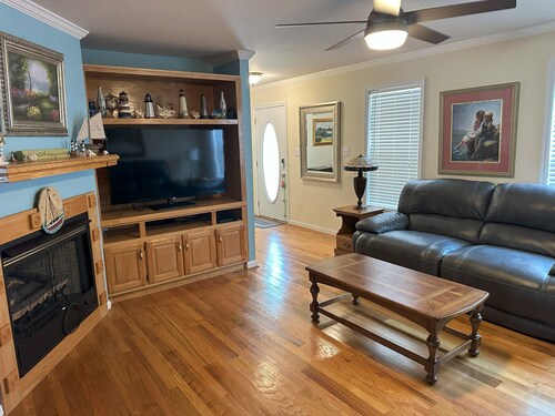 Waterfront Mid Lake Home with Dock ~ Pets Welcome! ~ Same Cove as Boat Ramp!