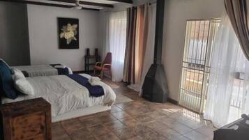 1 bedroom, internet, bed sheets