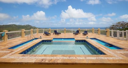 Almost Heaven: 5 Bed Villa