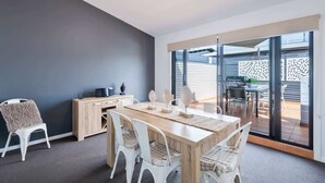 Interior - "Orion" 3BR Water Views Apartment Main Street of Huskisson by Nautilus Apartments Jervis Bay (Huskisson)