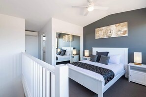 3 Schlafzimmer, Bügeleisen/Bügelbrett, Reisekinderbett, WLAN