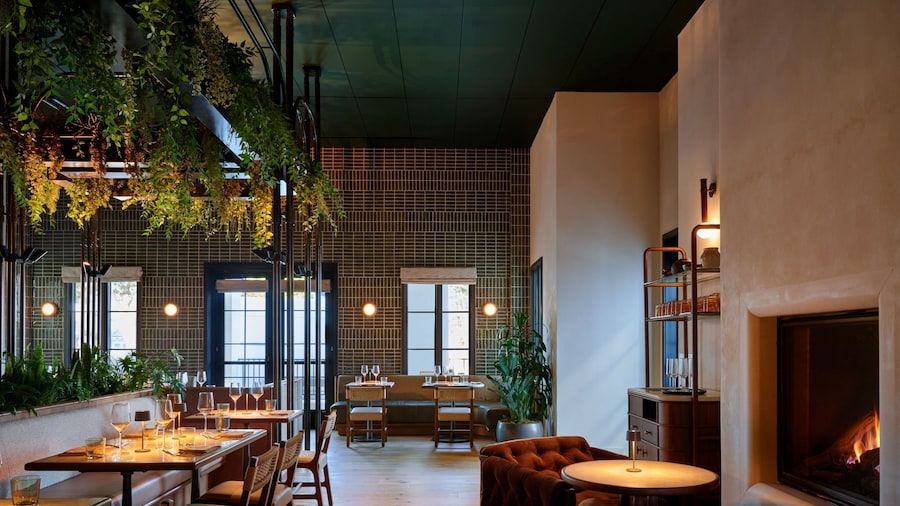 金普顿米拉多尔酒店 - 太平洋格罗夫蒙特雷 by IHG