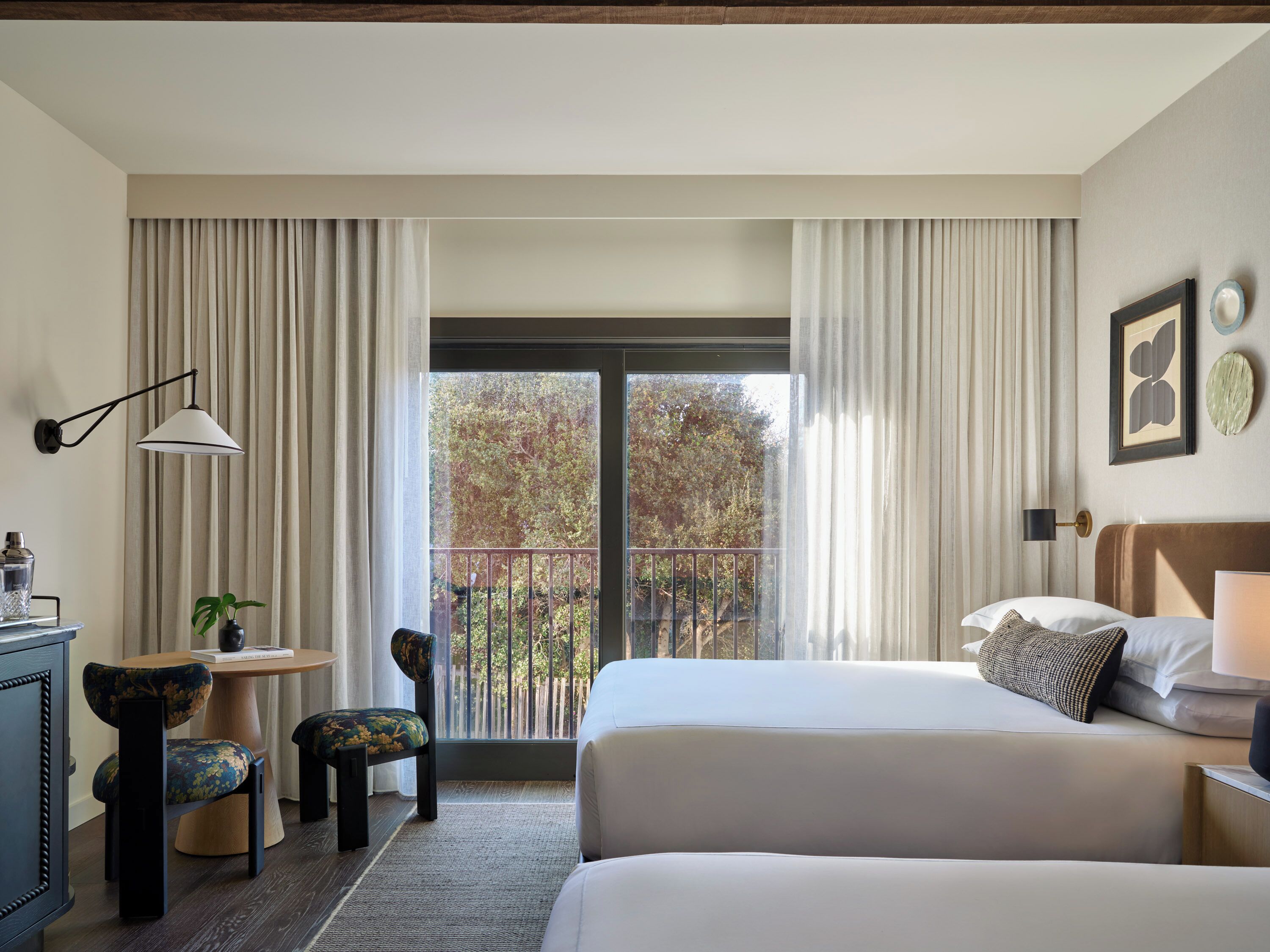 Premium bedding, pillowtop beds, minibar, in-room safe