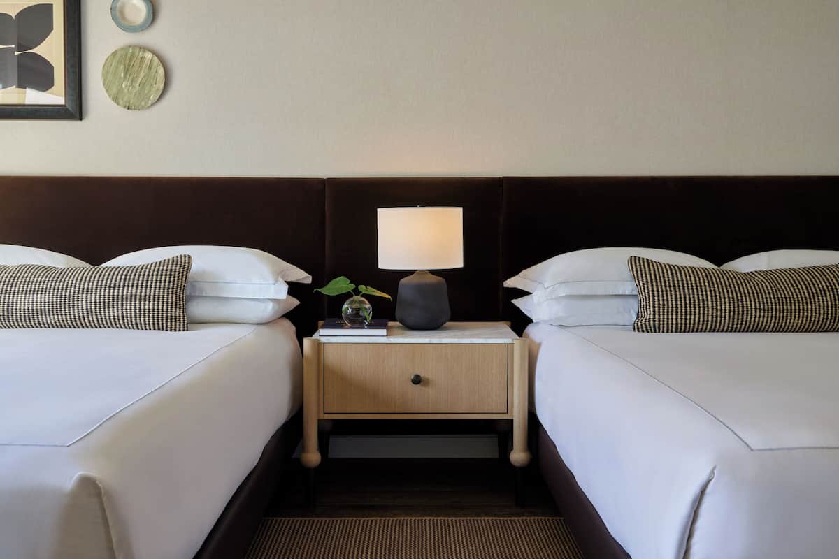 Premium bedding, pillowtop beds, minibar, in-room safe