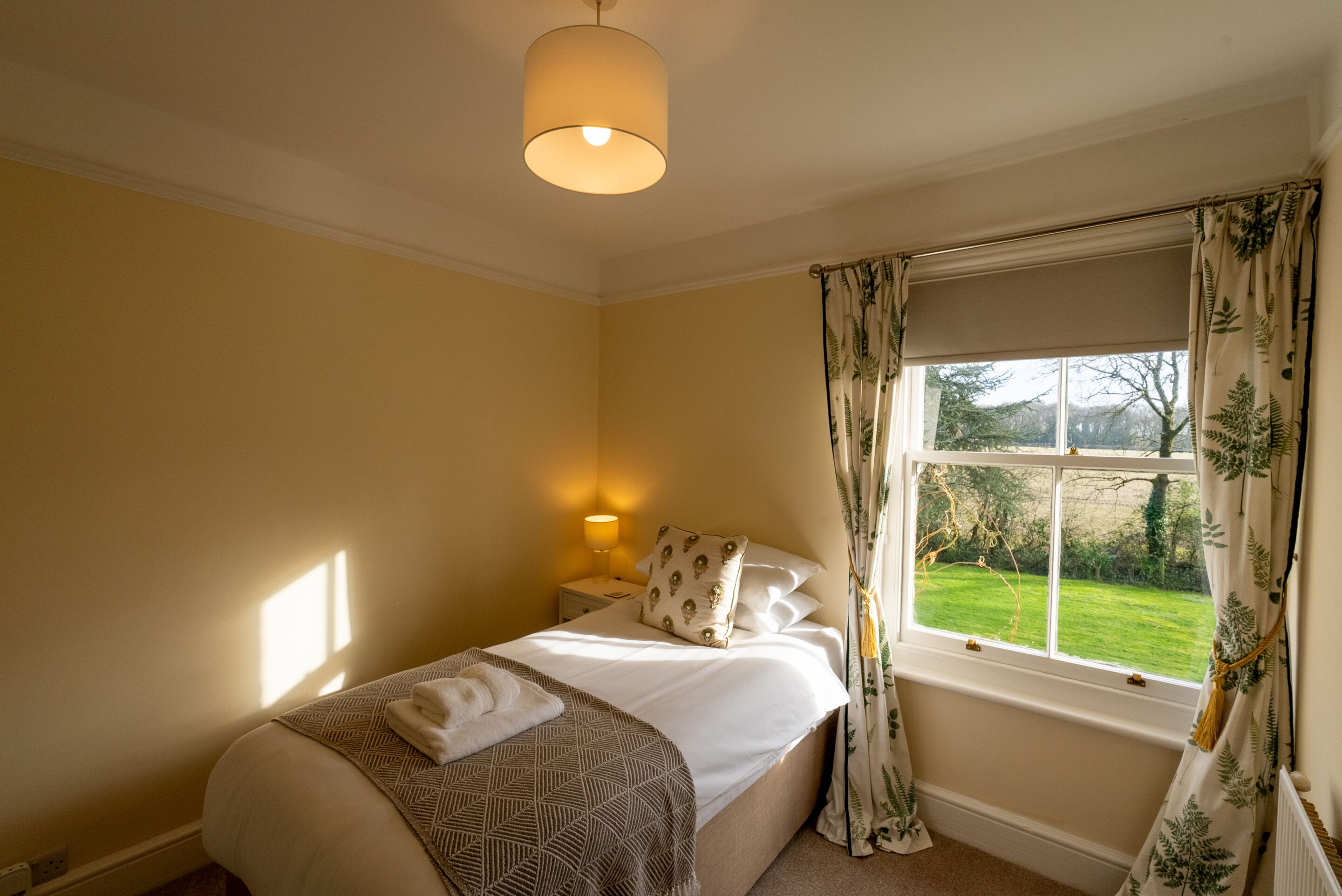 4 bedrooms, iron/ironing board, travel cot, free WiFi