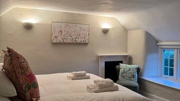 1 bedroom, iron/ironing board, travel crib, free WiFi