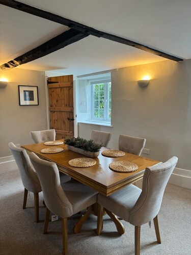 New Close Farmhouse - Countryside View