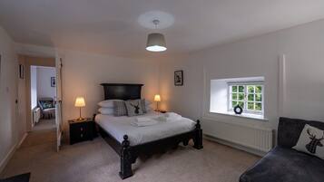 2 Schlafzimmer, Bügeleisen/Bügelbrett, Reisekinderbett, kostenloses WLAN