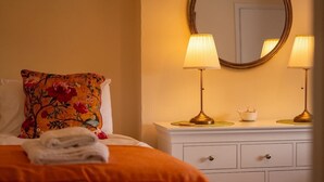 Room - Foxglove Cottage - Countryside View (Bransgore)